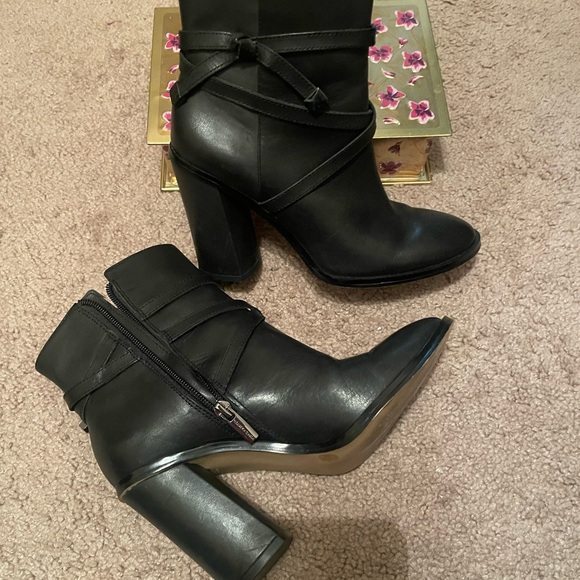 Leather Boots Bundle - Picture 2 of 9